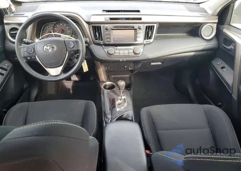 2015 Toyota Rav4 Xle z USA, uszkodzony, nr VIN 2T3RFREV8FW335011